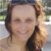 Bonjour, je peux donner des cours de FLE et/ou de soutien scolaire à distance. N'hésitez pas à me contacter :)